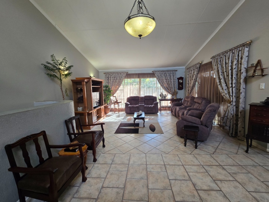 3 Bedroom Property for Sale in Waverley Free State